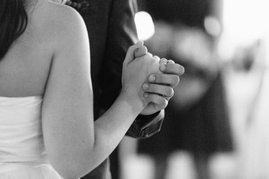 Kaelyn & Simon — photograph by Craig Stubing